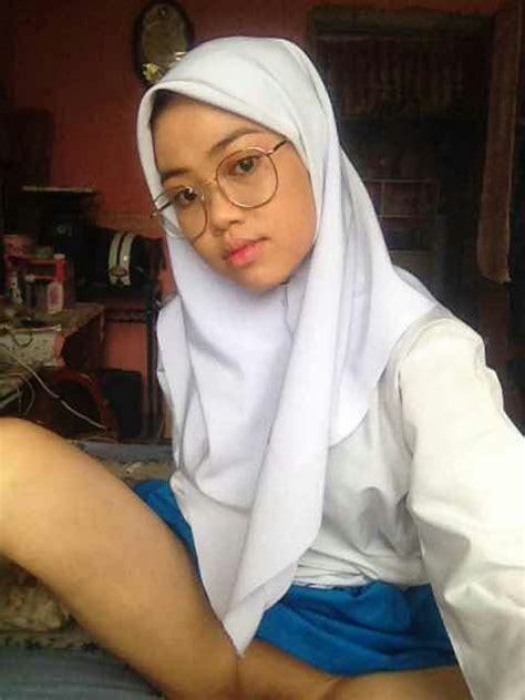 indocrot|Bokep siswi SMA ngewe crot di dalam .